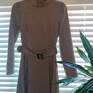 Reserved vintage style dress